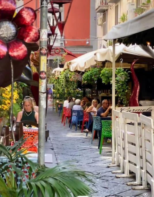 Modern Hospitality Naples Exclusive Stay Eksteriør billede